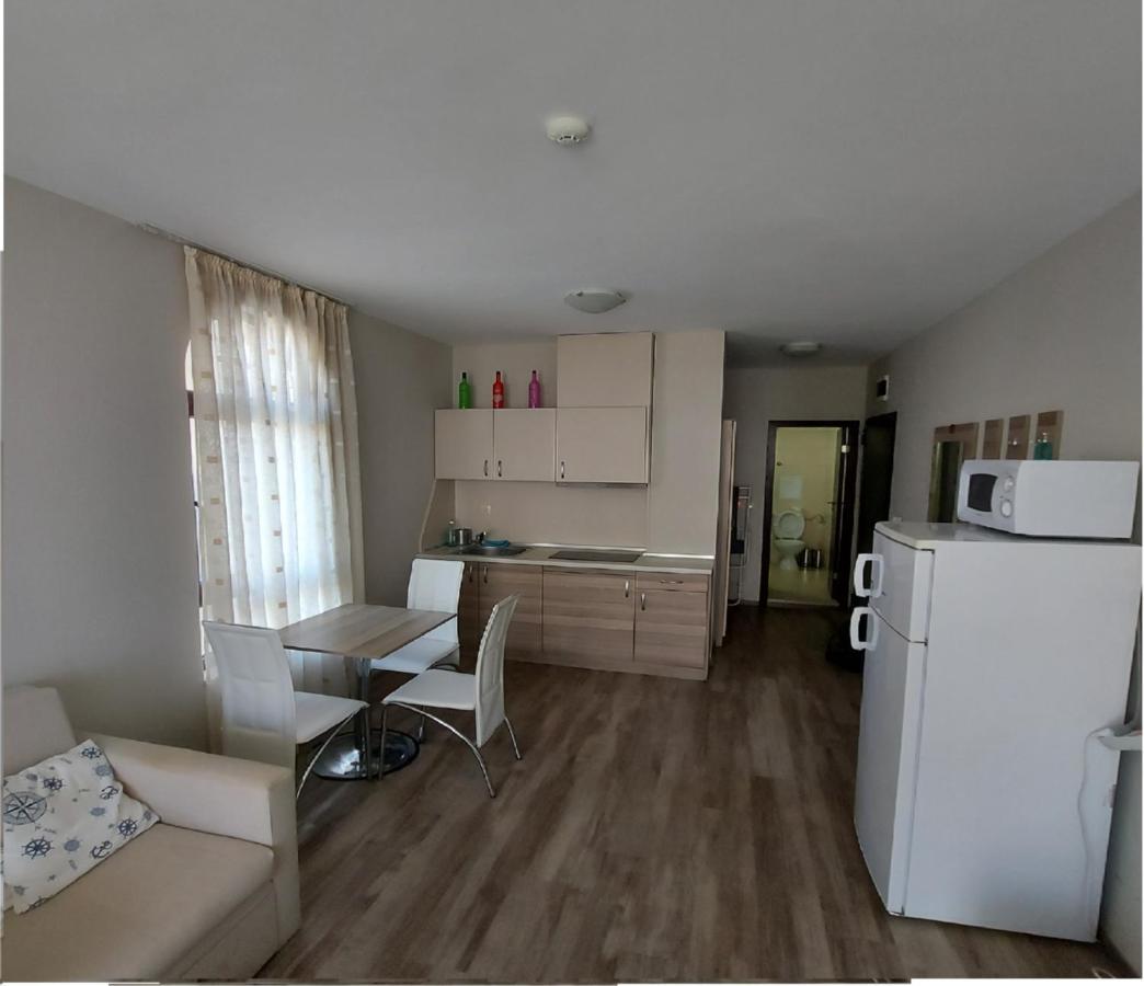 Charming Studio In Sorrento Sole Mare Свети-Влас Экстерьер фото